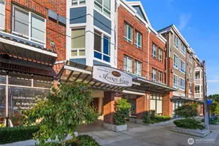 812 5th Ave N, Seattle, WA 98109 - Photo 1