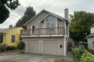10539 Evanston Ave N, Seattle, WA 98133 - Photo 1