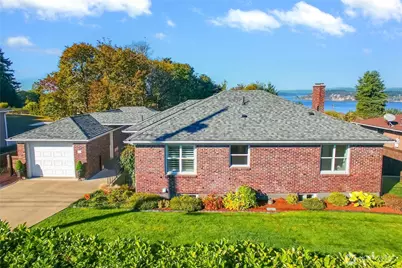 1912 Mountain View Avenue W, University Place, WA 98466 - Photo 1