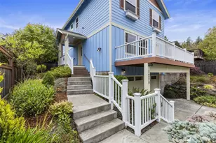 1229 14th St, Port Townsend, WA 98368 - Photo 1