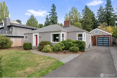 9728 45th Avenue NE, Seattle, WA 98115 - Photo 1