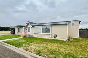 840 NE Karol Loop, College Place, WA 99324 - Photo 1