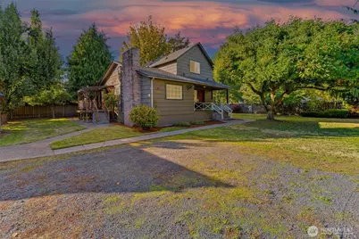 303 NW 1st Avenue, Kelso, WA 98626 - Photo 1