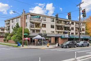 7850 East Green Lake Dr N, Seattle, WA 98103 - Photo 1