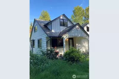 4405 Waller Road E, Tacoma, WA 98443 - Photo 1