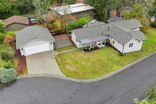 2482 NE 183rd Ln, Shoreline, WA 98155 - Photo 1