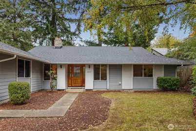 1810 167th Avenue NE, Bellevue, WA 98008 - Photo 1