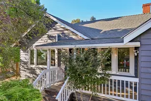 611 Elizabeth St, Sumner, WA 98390 - Photo 1