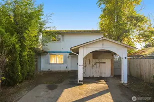 12123 SE 319th Pl, Auburn, WA 98092 - Photo 1