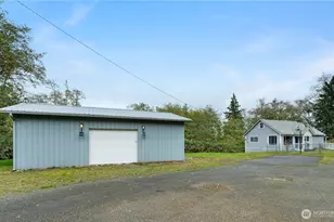 2405 1st St, Cosmopolis, WA 98537 - Photo 1