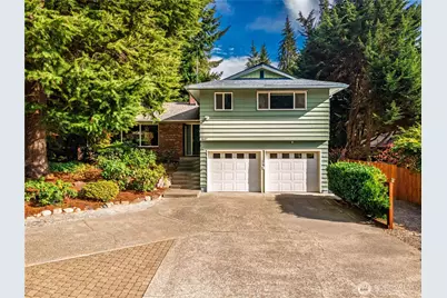 1647 N 130th Street, Seattle, WA 98133 - Photo 1