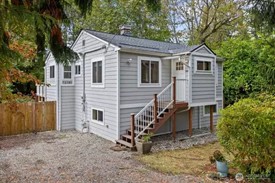 13741 37th Avenue NE, Seattle, WA 98125 - Photo 1