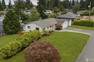 20314 N Park Ave N, Shoreline, WA 98133 - Photo 1