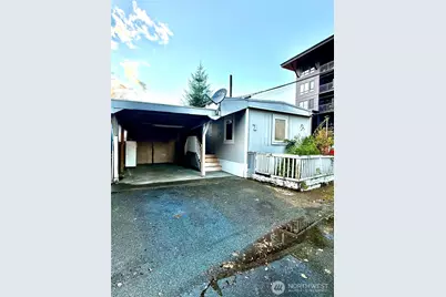 6905 NE 182nd St #1, Kenmore, WA 98028 - Photo 1