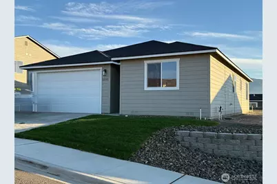 2332 2nd Street SE, East Wenatchee, WA 98802 - Photo 1