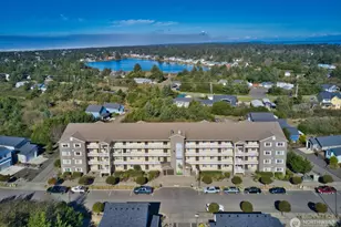 262 SW Oyhut Bay Blvd, Ocean Shores, WA 98569 - Photo 1