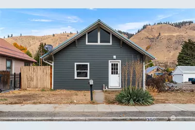 300 River Street, Cashmere, WA 98815 - Photo 1