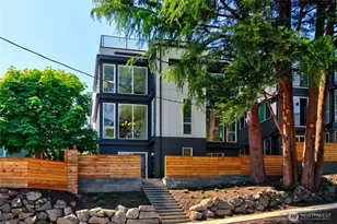 627 A W Emerson St, Seattle, WA 98119 - Photo 1