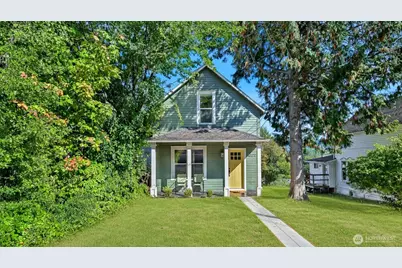 1027 21st Street, Bellingham, WA 98225 - Photo 1