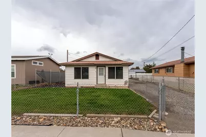 5 Delaware Avenue, Rock Island, WA 98850 - Photo 1