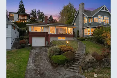 7327 58th Avenue NE, Seattle, WA 98115 - Photo 1