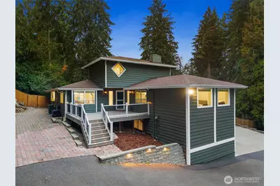 2330 34th Street SE, Puyallup, WA 98374 - Photo 1