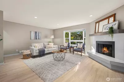 210 Boylston Avenue E #204, Seattle, WA 98102 - Photo 1