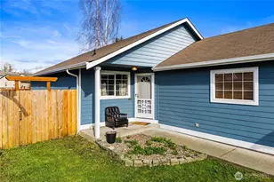10207 59th Dr NE, Marysville, WA 98270 - Photo 1
