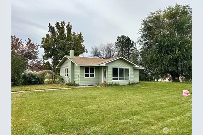 4749 Rd 12 SW, Royal City, WA 99357 - Photo 1