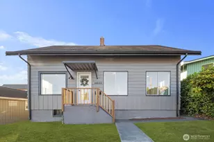 1011 Ironsides Ave, Bremerton, WA 98310 - Photo 1