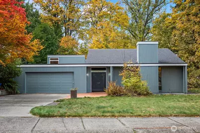 4961 120th Avenue SE, Bellevue, WA 98006 - Photo 1