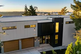 8933 NE 117th Pl, Kirkland, WA 98034 - Photo 1