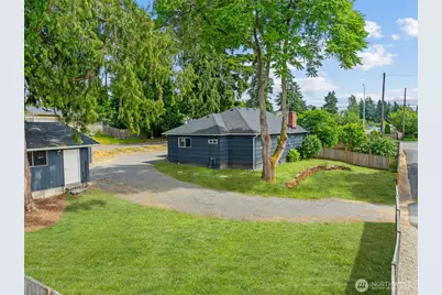 7221 112th Street E, Puyallup, WA 98373 - Photo 1