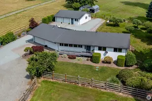 20063 Park Ridge Ln, Sedro Woolley, WA 98284 - Photo 1