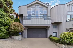 10135 NE 64th St, Kirkland, WA 98033 - Photo 1