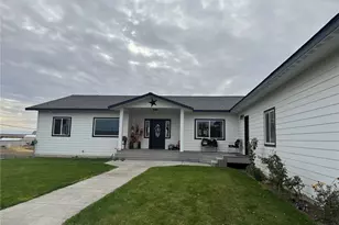 944 Kelley St, Hartline, WA 99135 - Photo 1