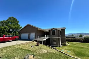 3639 Ridgeview Blvd, Wenatchee, WA 98801 - Photo 1