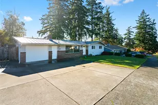 1641 NE 11th St, Oak Harbor, WA 98277 - Photo 1
