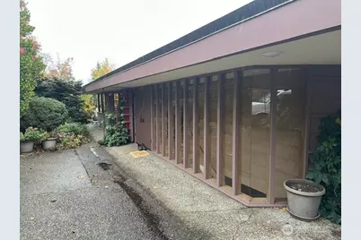 12586 72nd Avenue S, Seattle, WA 98178 - Photo 1