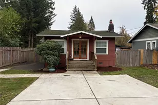 6715 NE Pine St, Suquamish, WA 98392 - Photo 1