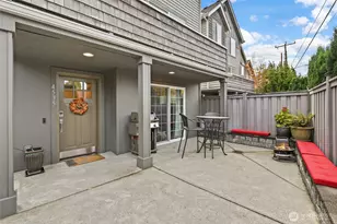 4535 NE 55th St, Seattle, WA 98105 - Photo 1