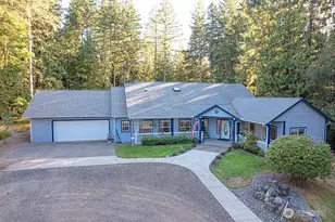 2213 NW Mountain View Rd, Silverdale, WA 98383 - Photo 1