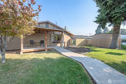 815 Kittitas Street, Wenatchee, WA 98801 - Photo 1