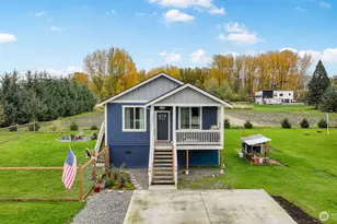 230 Gough St, Sumas, WA 98295 - Photo 1