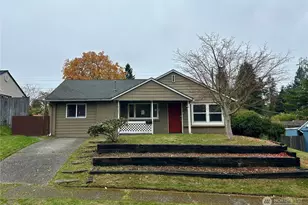 18303 9th Ave NE, Shoreline, WA 98155 - Photo 1