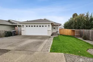 521 E Van Dam Pl, Buckley, WA 98321 - Photo 1