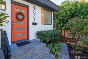 4521 SW Henderson St, Seattle, WA 98136 - Photo 1