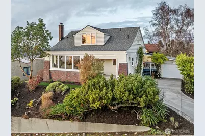 902 W Blaine Street, Seattle, WA 98119 - Photo 1