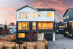 318 N 84th St, Seattle, WA 98103 - Photo 1