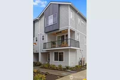 13730 Manor Way #F1, Lynnwood, WA 98087 - Photo 1